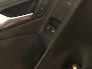 2011 Volkswagen Golf VI, чёрный, 720000 рублей, вид 5