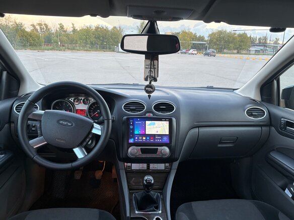 2008 Ford Focus II Рестайлинг, чёрный, 400000 рублей - вид 11