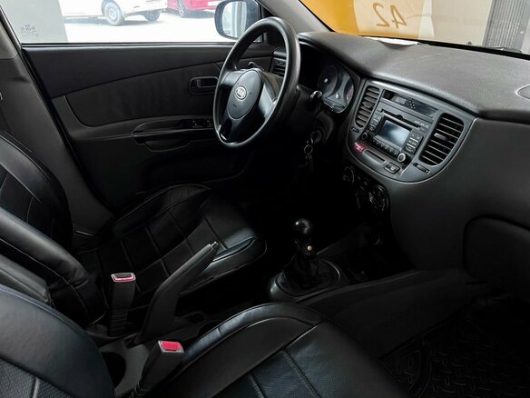 2010 Kia Rio II Рестайлинг, серебристый, 450000 рублей - вид 7