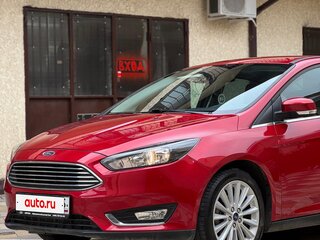 2018 Ford Focus III Рестайлинг, красный, 1650000 рублей, вид 3