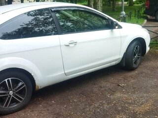 2011 Ford Focus II Рестайлинг, белый, 500000 рублей, вид 4