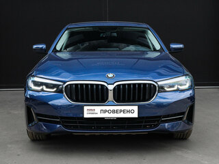 2021 BMW 5 серии 520i VII (G30/G31/G38) Рестайлинг, синий, 3749000 рублей, вид 2