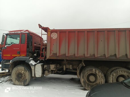 2011 MAN Самосвалы TGA, красный, 2650000 рублей, вид 2