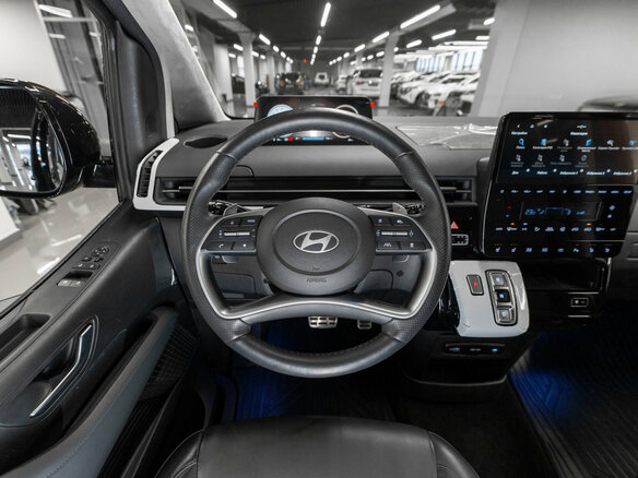 2024 Hyundai Staria I, чёрный - вид 9