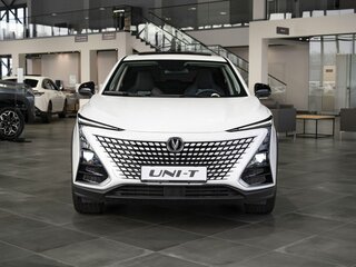 2025 Changan UNI-T I, белый, 3289900 рублей, вид 2
