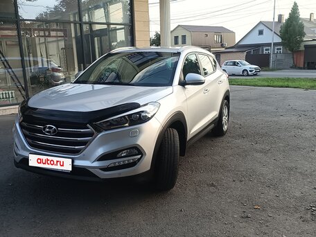 2016 Hyundai Tucson III, серебристый, 2300000 рублей, вид 2