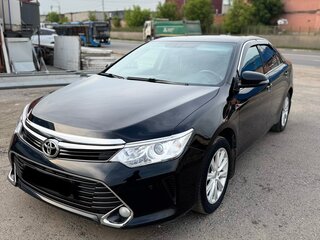 2017 Toyota Camry VII (XV50) Рестайлинг, чёрный, 1600000 рублей, вид 3