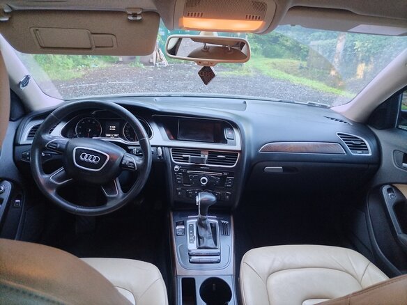 2012 Audi A4 IV (B8) Рестайлинг, чёрный, 1000000 рублей - вид 8