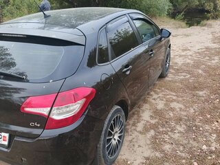 2011 Citroen C4 II, чёрный, 450000 рублей, вид 3