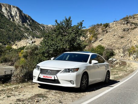 2013 Lexus ES 250 VI, белый, 1800000 рублей, вид 3