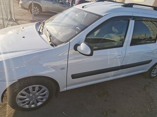 2017 Lada (ВАЗ) Largus I, белый, 620000 рублей, вид 2