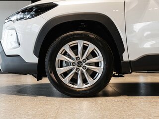 2026 Toyota Corolla Cross I Рестайлинг, белый, 3990000 рублей, вид 4