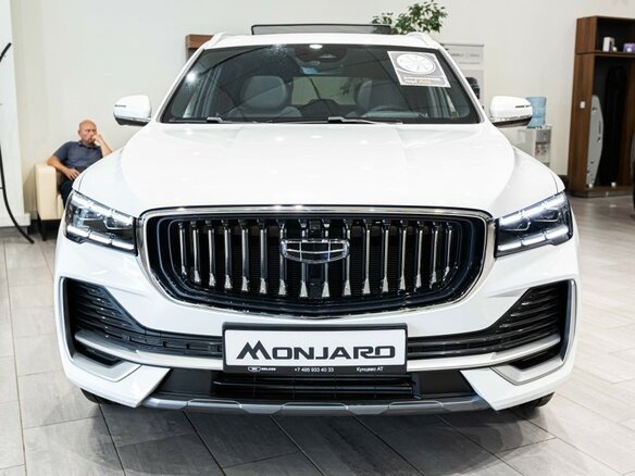 2026 Geely Monjaro, белый - вид 1