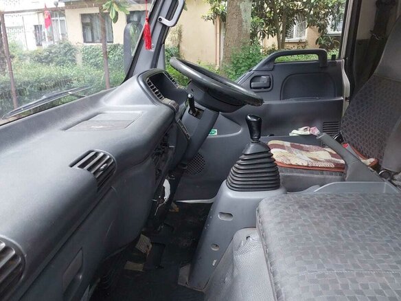 2005 Isuzu Elf (N-series), белый, 1650000 рублей - вид 18