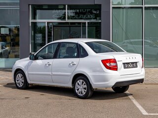 2021 Lada (ВАЗ) Granta I Рестайлинг, белый, 795000 рублей, вид 4