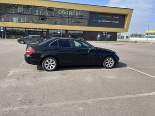 2011 Mercedes-Benz C-Класс 200 III (W204) Рестайлинг, чёрный, 1280000 рублей, вид 4