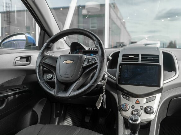 2012 Chevrolet Aveo II, синий, 480000 рублей - вид 17