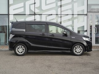 2013 Honda Freed Spike I Рестайлинг, чёрный, 1177000 рублей, вид 5