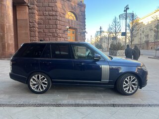 2018 Land Rover Range Rover IV Рестайлинг, синий, 5450000 рублей, вид 3