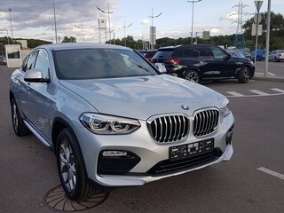 2019 BMW X4 20d II (G02), серебристый, 4550000 рублей, вид 1