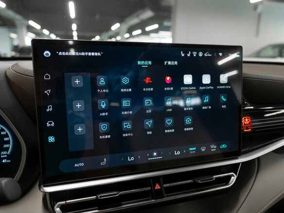 2026 Toyota Highlander IV (XU70), чёрный - вид 20