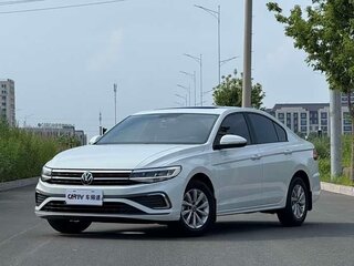 2023 Volkswagen Bora IV (China Market) Рестайлинг, белый, 1300555 рублей, вид 1