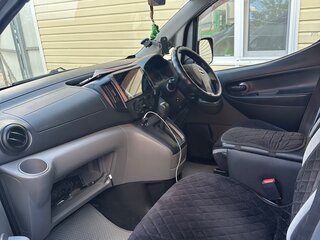2011 Nissan NV200, серый, 1050000 рублей, вид 5
