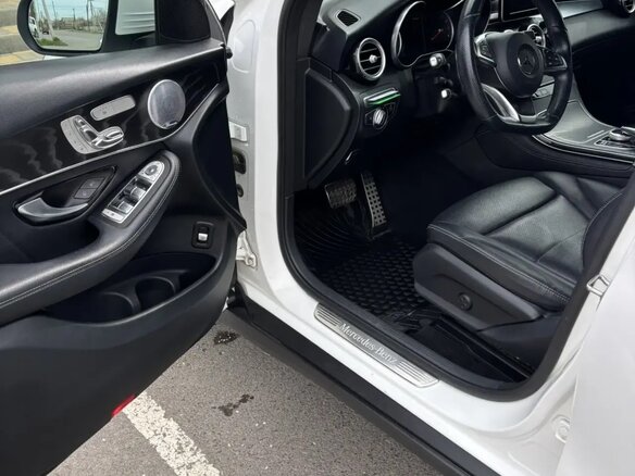 2018 Mercedes-Benz GLC Coupe 300 I (C253), белый, 3850000 рублей - вид 6