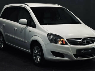 2014 Opel Zafira B Рестайлинг, белый, 820000 рублей, вид 3