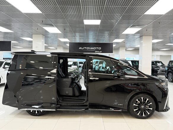 2025 Toyota Alphard IV, чёрный, 13499000 рублей - вид 5