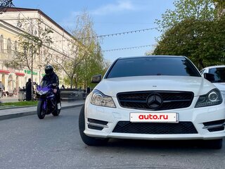 2011 Mercedes-Benz C-Класс 180 BlueEFFICIENCY III (W204) Рестайлинг, белый, 1250000 рублей, вид 4
