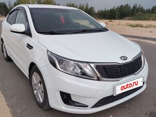 2014 Kia Rio 6-speed III, белый, 820000 рублей, вид 1