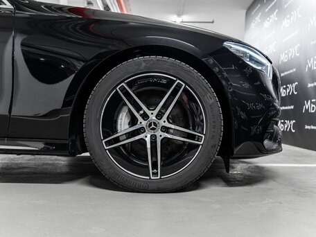2025 Mercedes-Benz E-Класс 300 VI (W214, S214), чёрный, 8779000 рублей, вид 5
