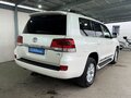 2015 Toyota Land Cruiser 200 Series Рестайлинг 2, белый - вид 4