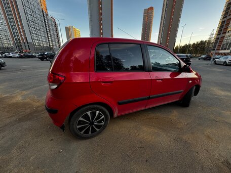 2004 Hyundai Getz I, красный, 370000 рублей, вид 4