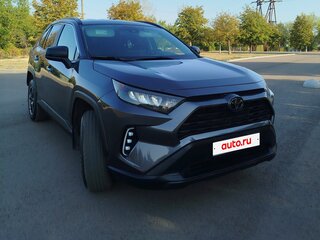 2019 Toyota RAV4 V (XA50), серый, 3100000 рублей, вид 1