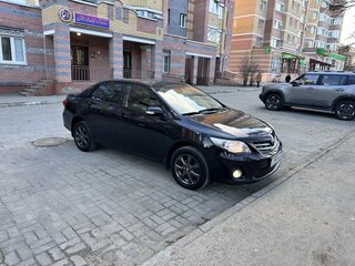 2011 Toyota Corolla X (E140, E150) Рестайлинг, чёрный, 1100000 рублей, вид 3