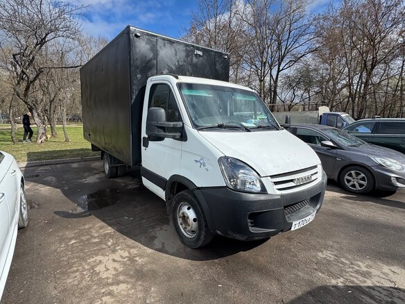 2011 Iveco Daily, белый, 500000 рублей - вид 4