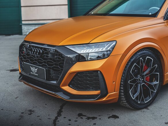 2021 Audi RS Q8 I, оранжевый, 11050000 рублей - вид 18