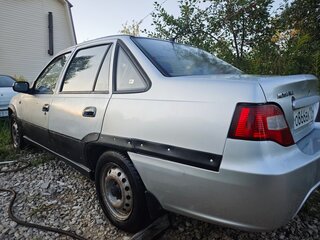2011 Daewoo Nexia I Рестайлинг, серебристый, 100000 рублей, вид 4