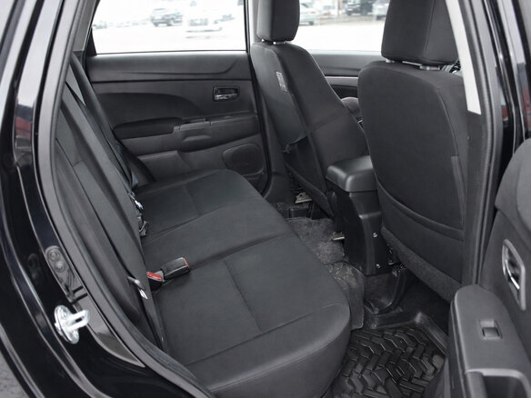 2015 Mitsubishi ASX I Рестайлинг, чёрный, 1170000 рублей - вид 11