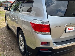 2011 Toyota Highlander II (XU40) Рестайлинг, серый, 1900000 рублей, вид 5