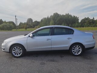 2008 Volkswagen Passat B6, серебристый, 650000 рублей, вид 3