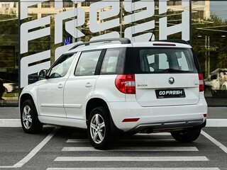 2015 Skoda Yeti I Рестайлинг, белый, 1209000 рублей, вид 2