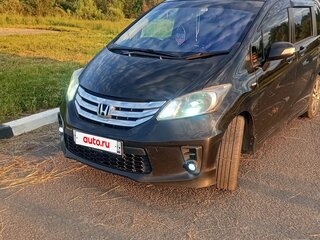 2012 Honda Freed I Рестайлинг, чёрный, 1111111 рублей, вид 3