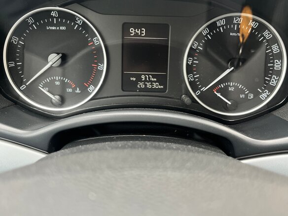 2011 Skoda Octavia II (A5) Рестайлинг, серый - вид 8