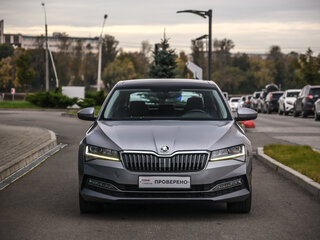 2023 Skoda Superb III Рестайлинг, серый, 3199000 рублей, вид 4