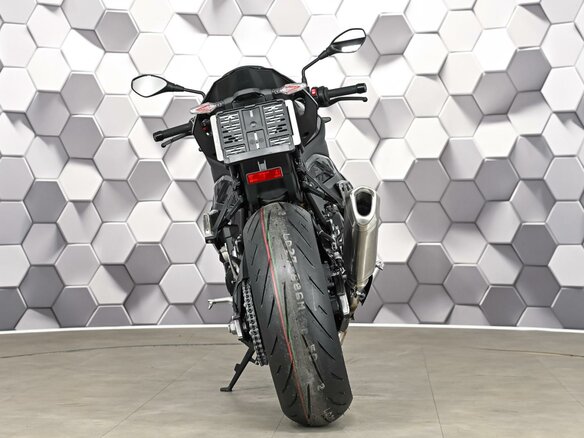 2025 BMW S 1000 R, чёрный, 2049000 рублей - вид 5