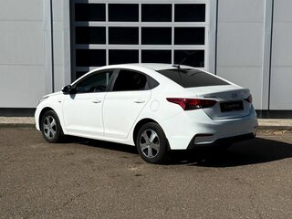 2018 Hyundai Solaris II, белый, 1441000 рублей, вид 3