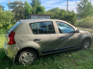 2011 Renault Sandero I, бежевый, 620000 рублей, вид 2